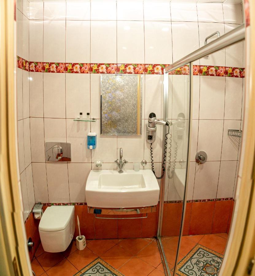 Bulvar Inn Baku Eksteriør billede